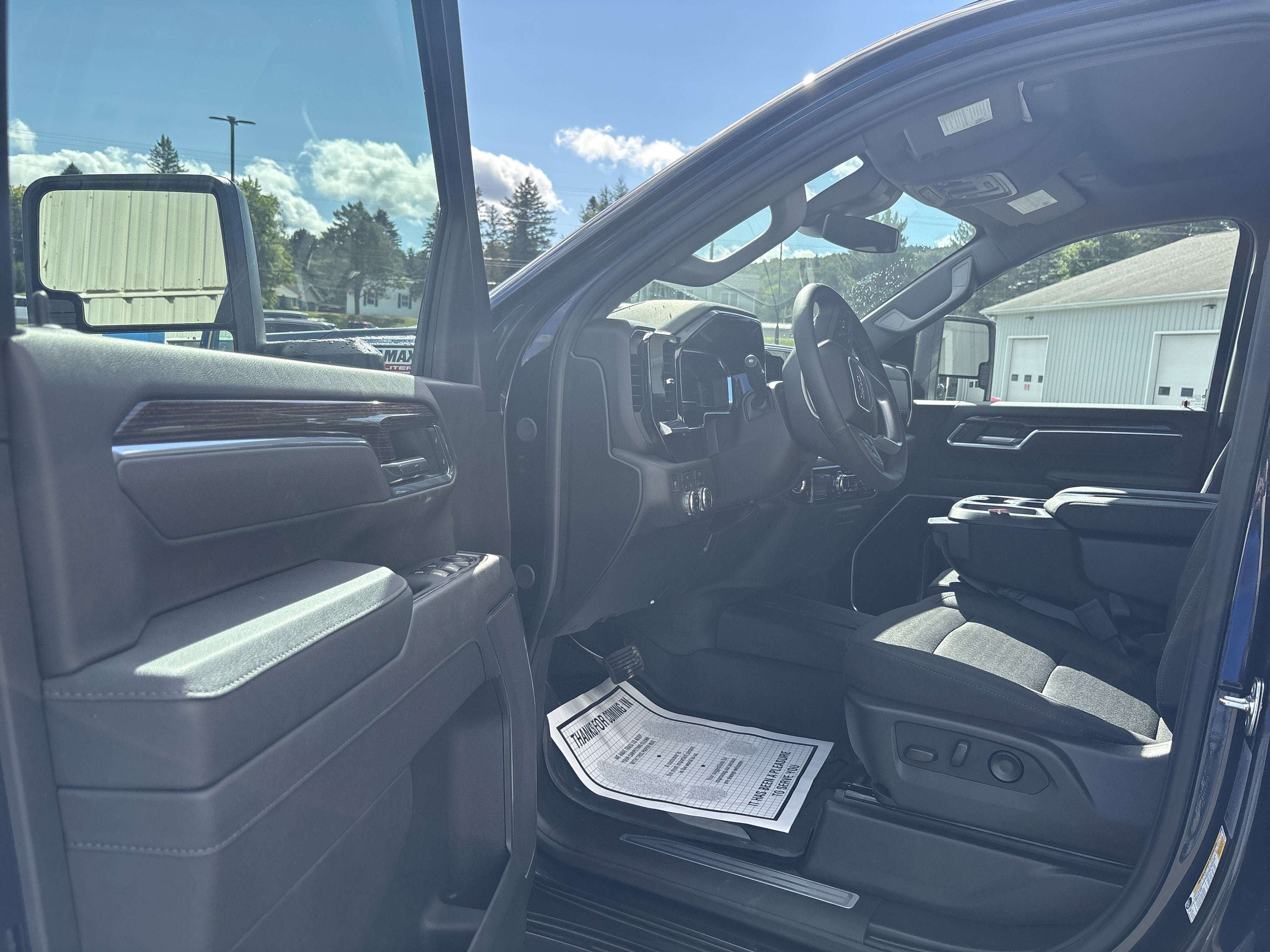 2025 GMC Sierra 3500 HD SLE