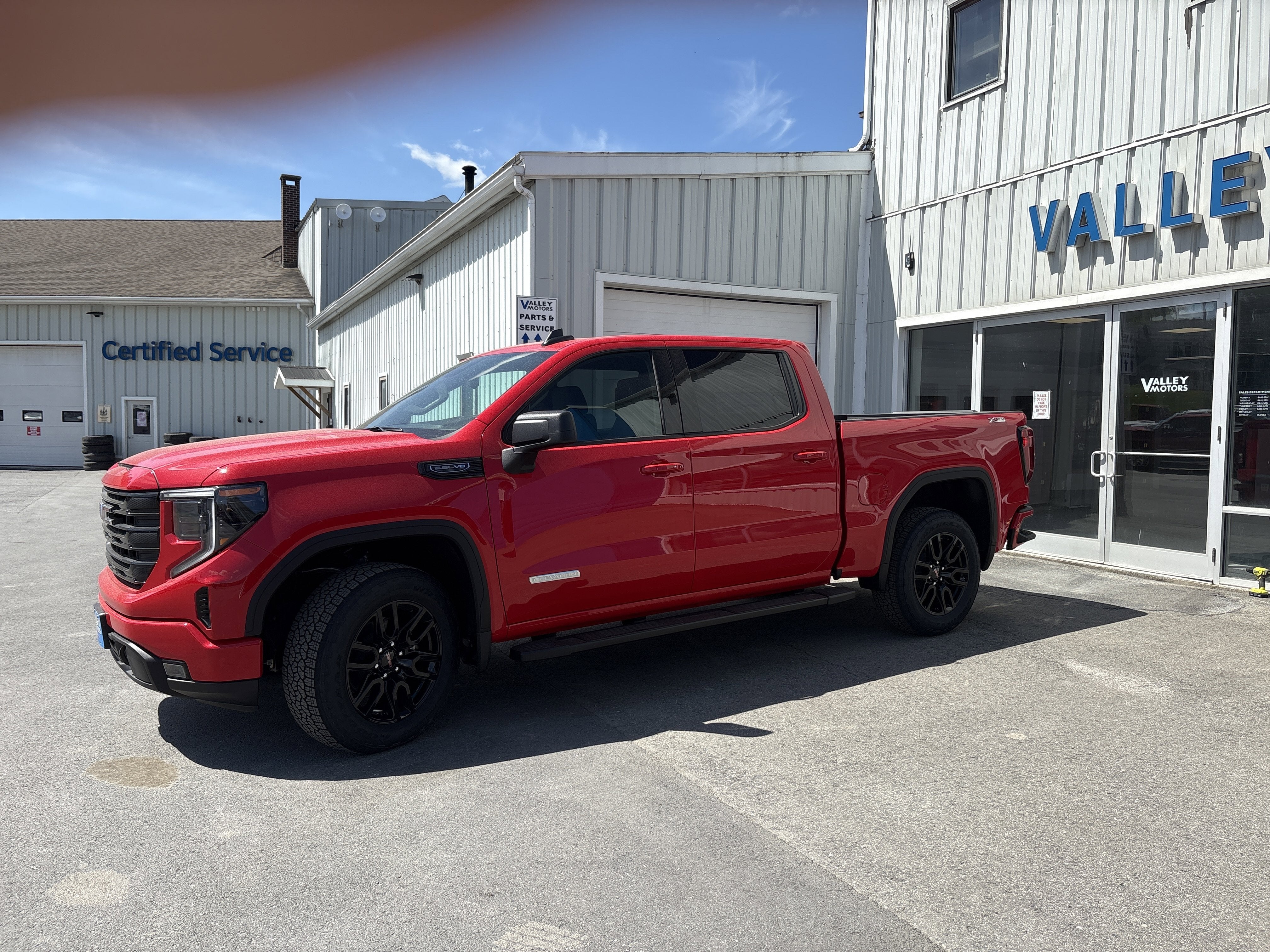 2026 GMC Sierra 1500 Elevation